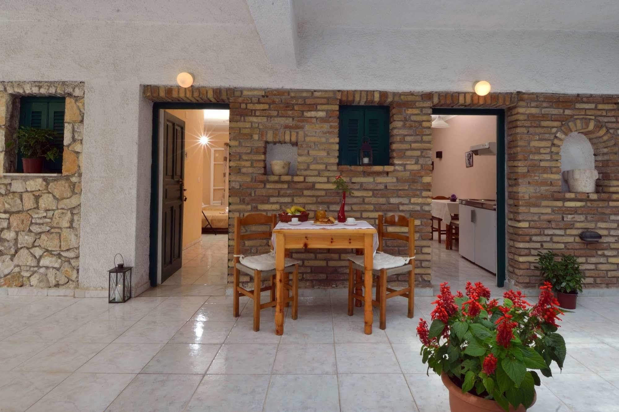 Damaskis Kassiopi Studios Kültér fotó