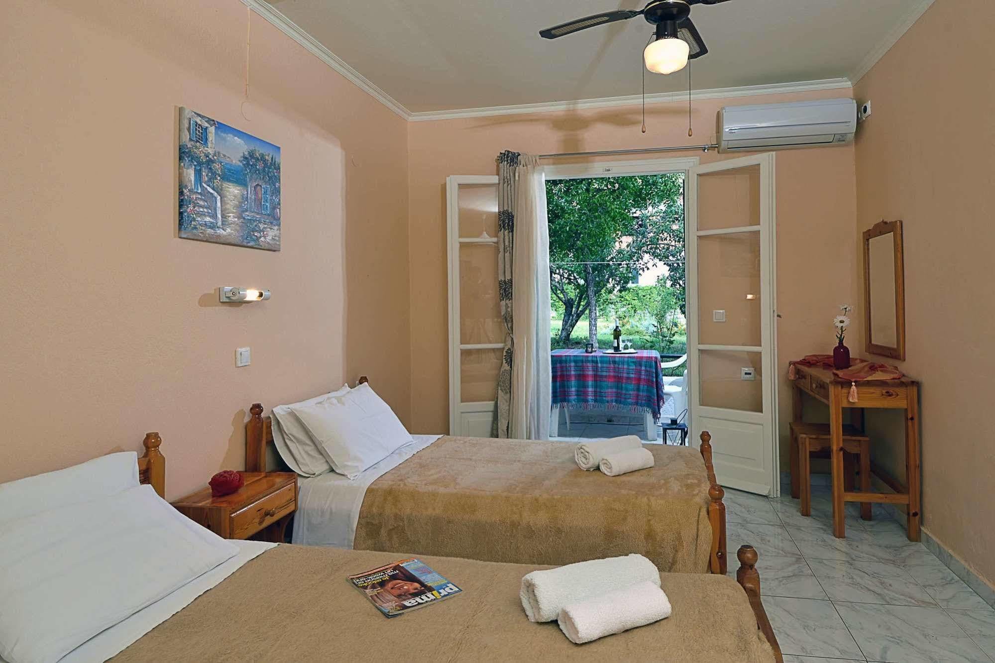 Damaskis Kassiopi Studios Kültér fotó
