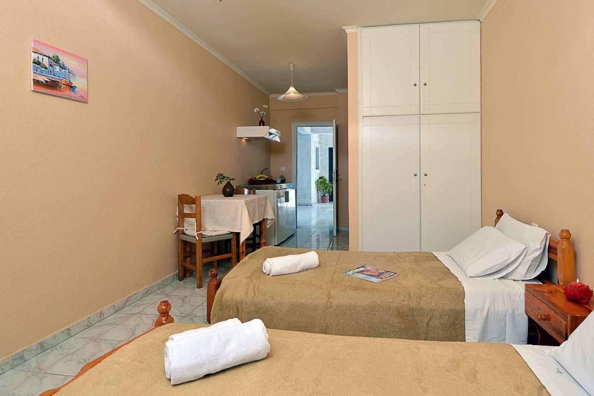 Damaskis Kassiopi Studios Kültér fotó